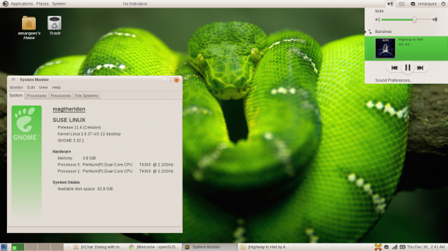 openSUSE Factory 11.4 M5.